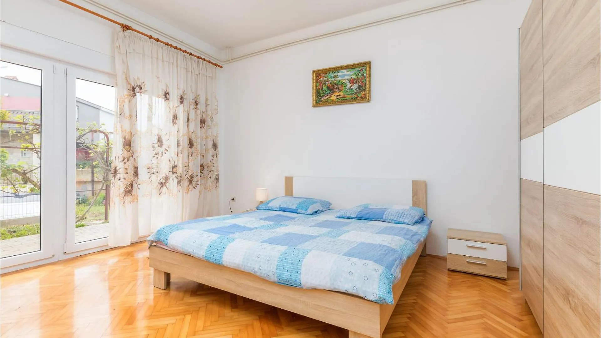 Lovely Apartment In Fazana With Kitchen